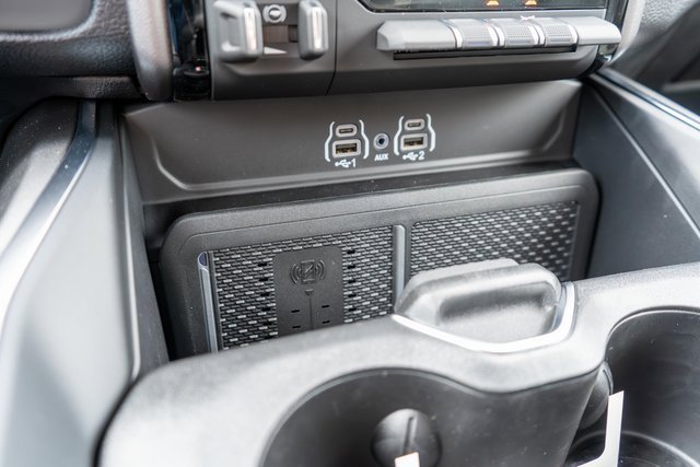New 2026 RAM 1500 4x4 Crew Cab image 26