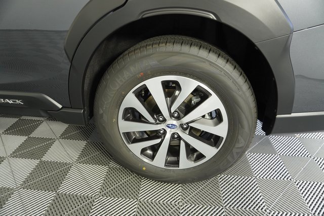 New 2025 Subaru Outback Premium image 8