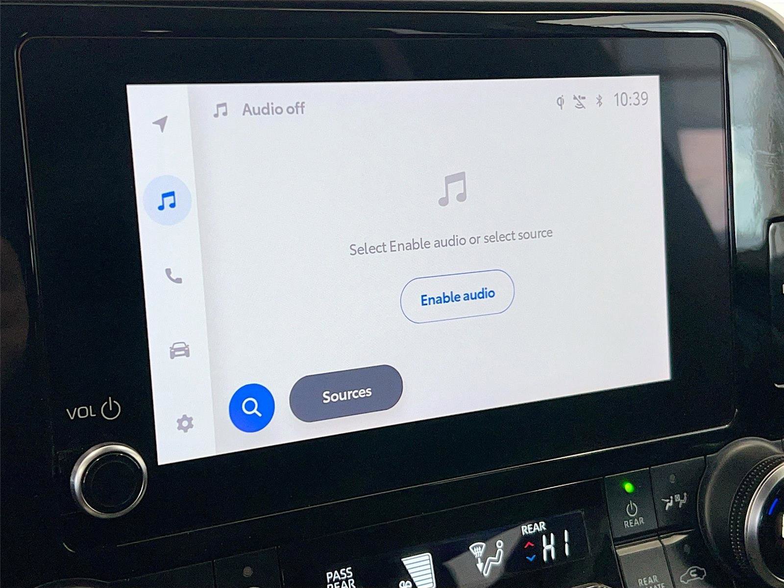 Used 2024 Toyota Highlander XLE image 9