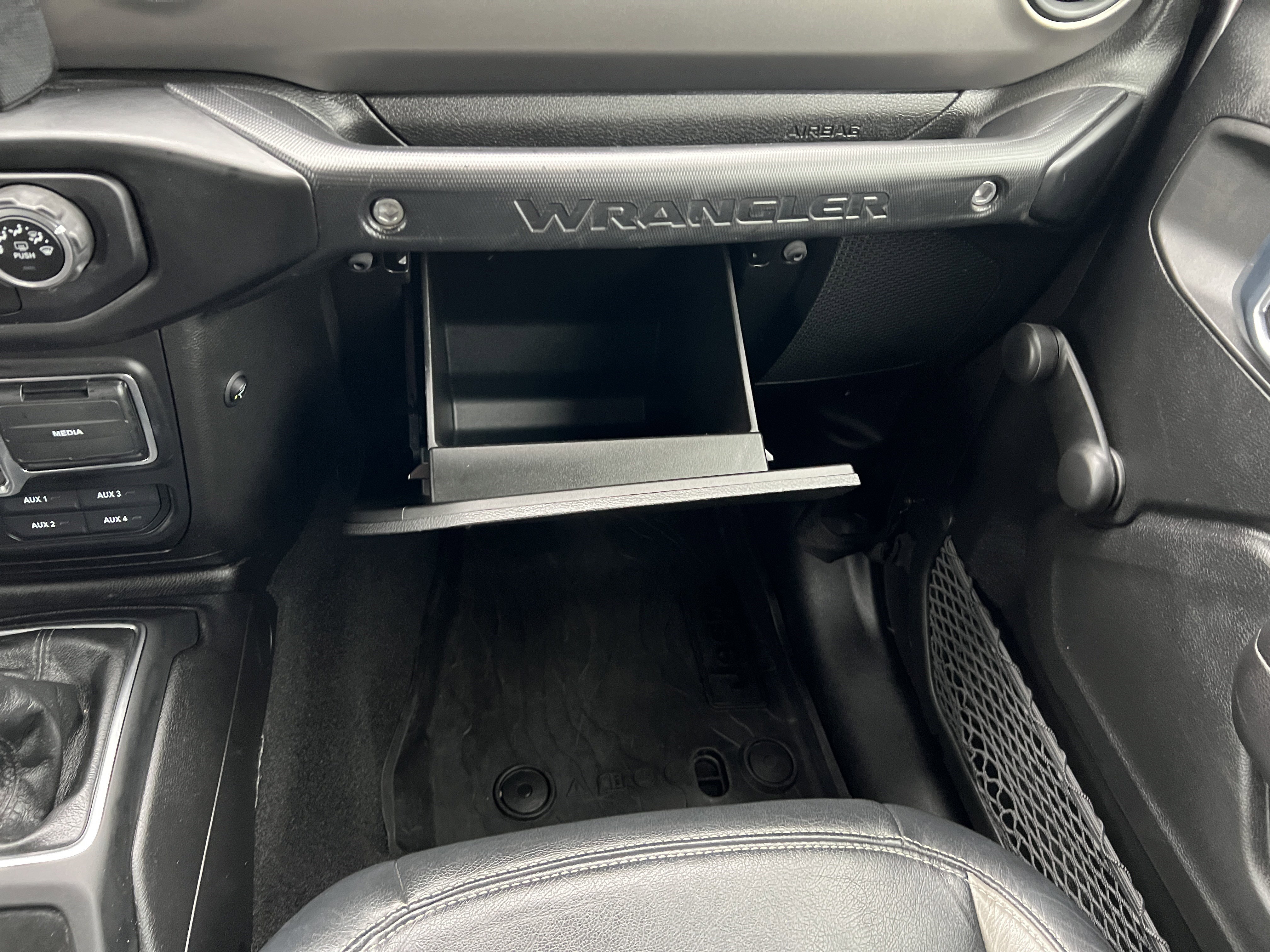 Used 2021 Jeep Wrangler Unlimited Sport AWD/4WD image 36