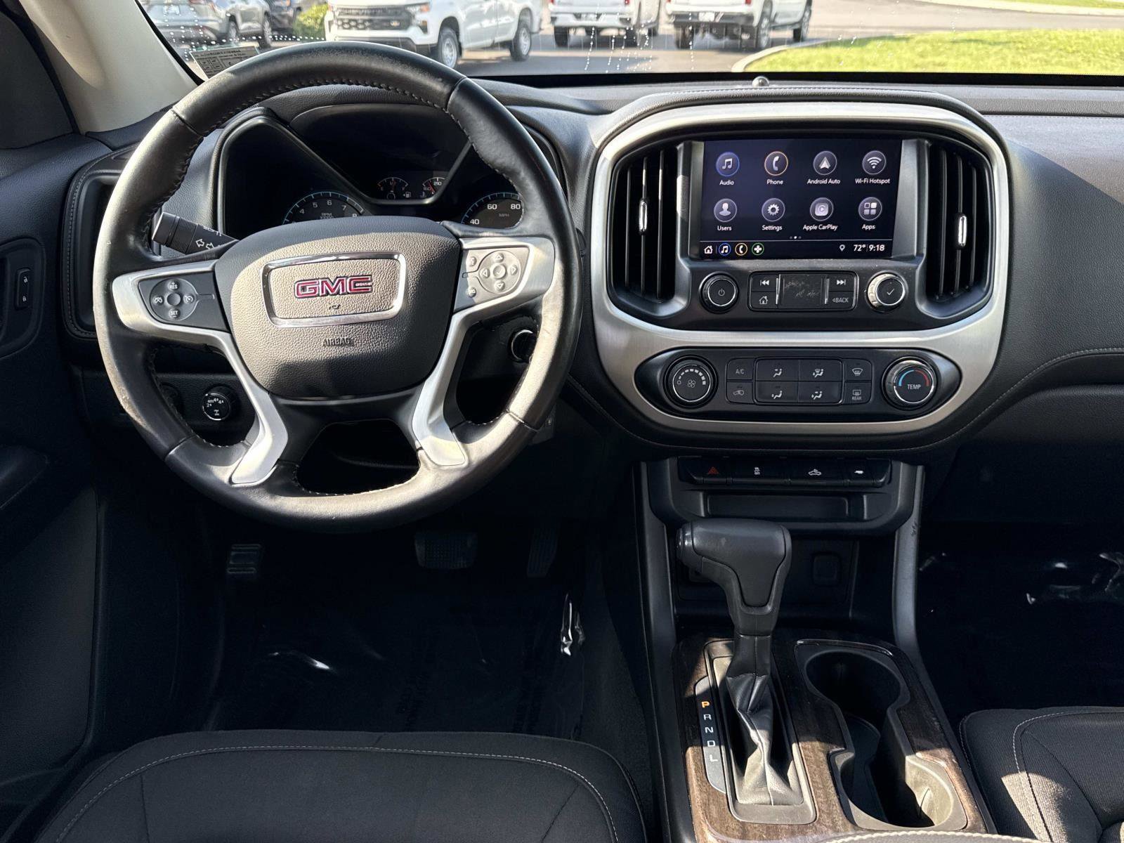 Used 2019 GMC Canyon SLE image 2