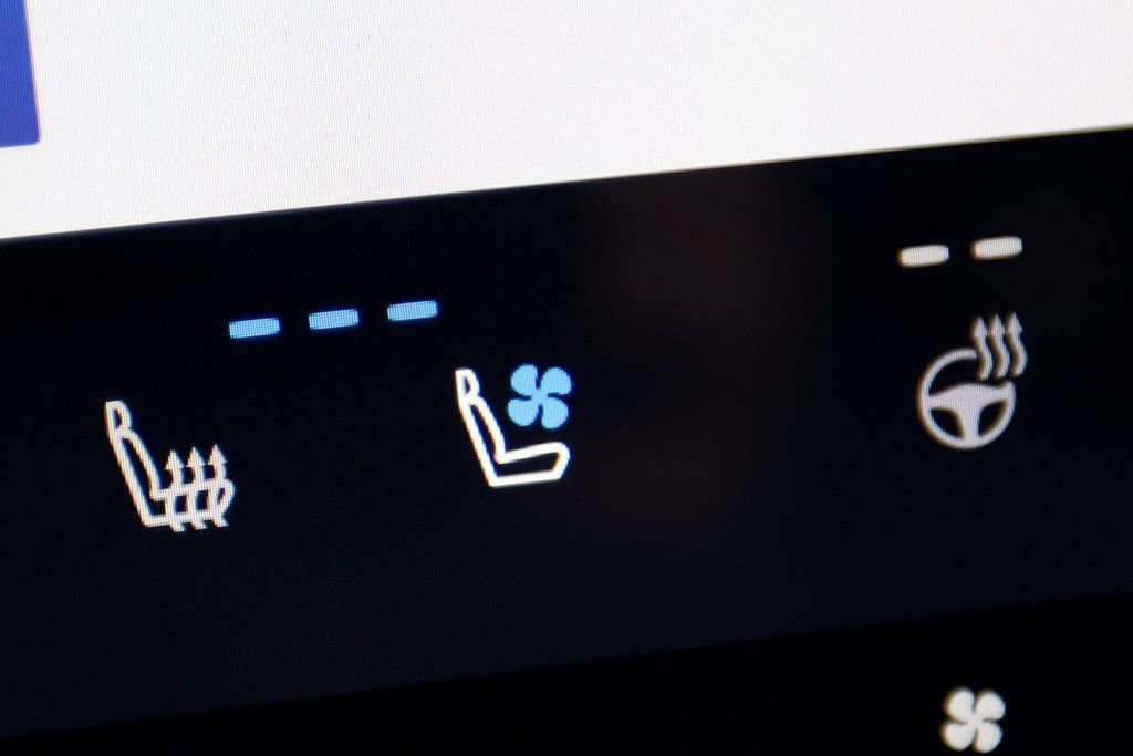 Used 2026 Lexus GX 550 w/ Accessory Package (2T) AWD/4WD image 29