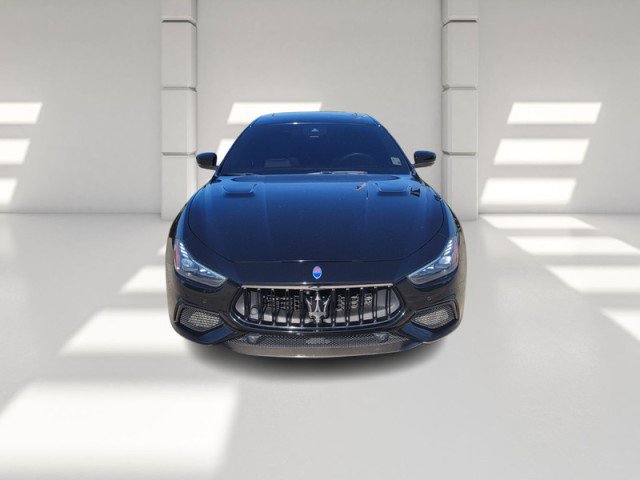 Used 2021 Maserati Ghibli Trofeo RWD image 2