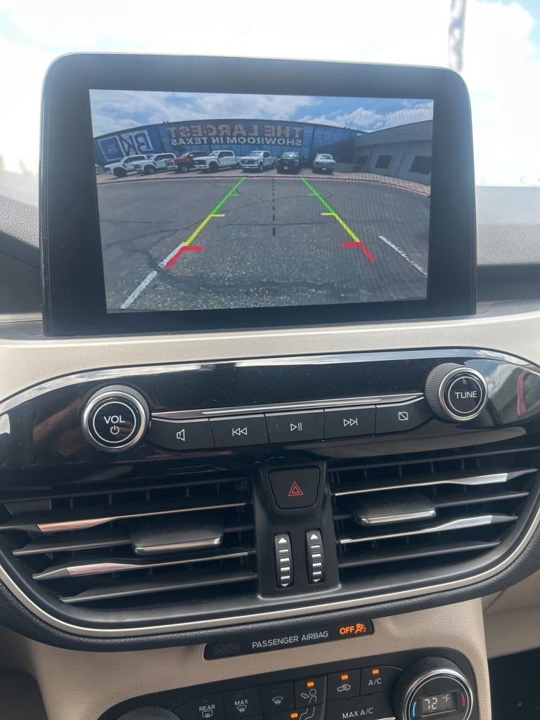 Used 2020 Ford Escape SE FWD image 8