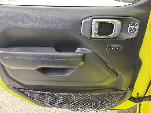 Used 2023 Jeep Wrangler Rubicon AWD/4WD image 20