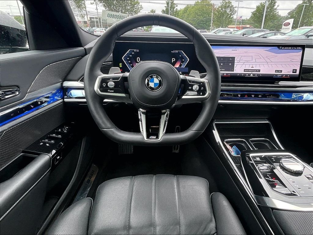 Used 2026 BMW 740i xDrive AWD/4WD image 17