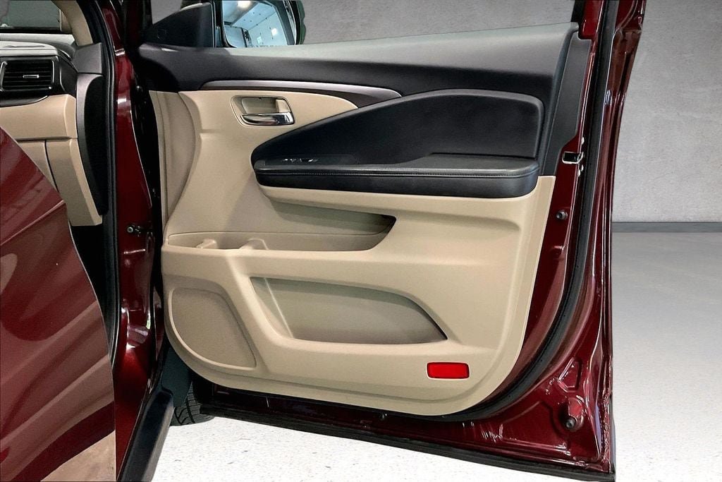 Used 2021 Honda Pilot EX-L image 30