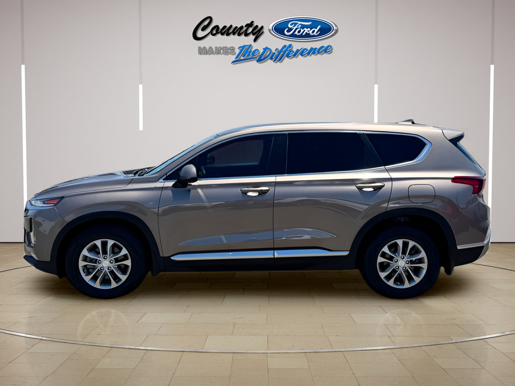 Used 2020 Hyundai Santa Fe SEL FWD image 3