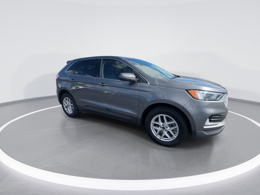 Used 2023 Ford Edge SEL AWD/4WD image 2