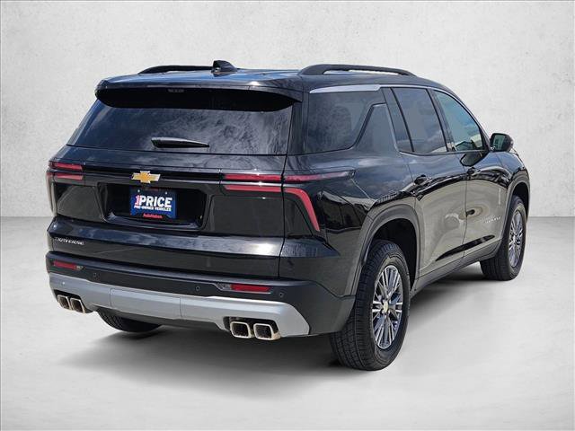 Used 2026 Chevrolet Traverse LT w/ Driver Confidence Package image 5