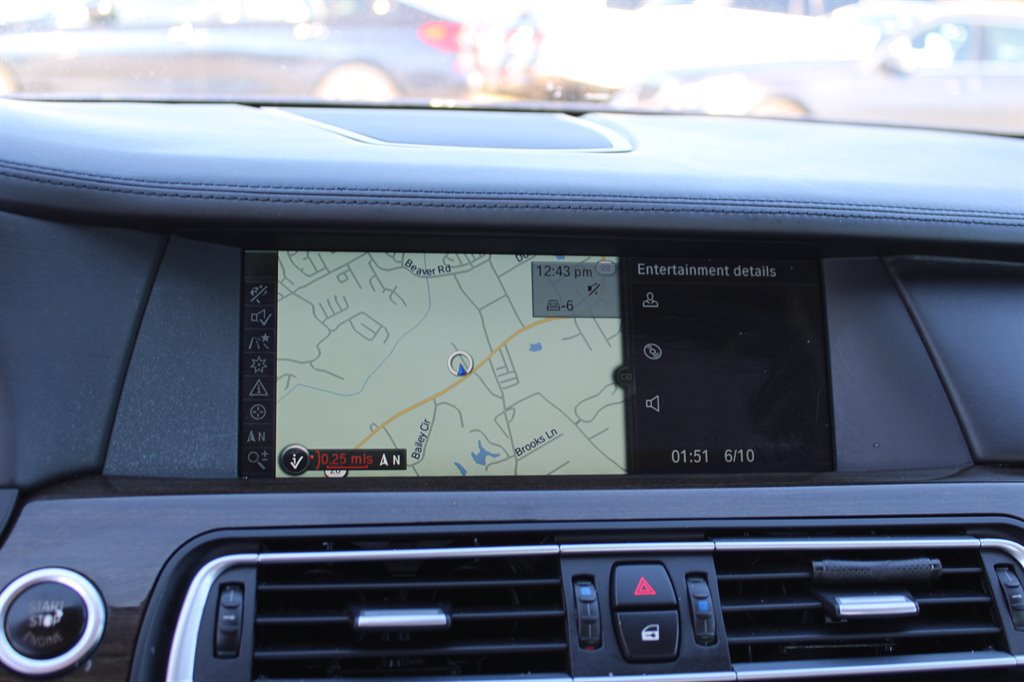 Used 2012 BMW 740i RWD image 22
