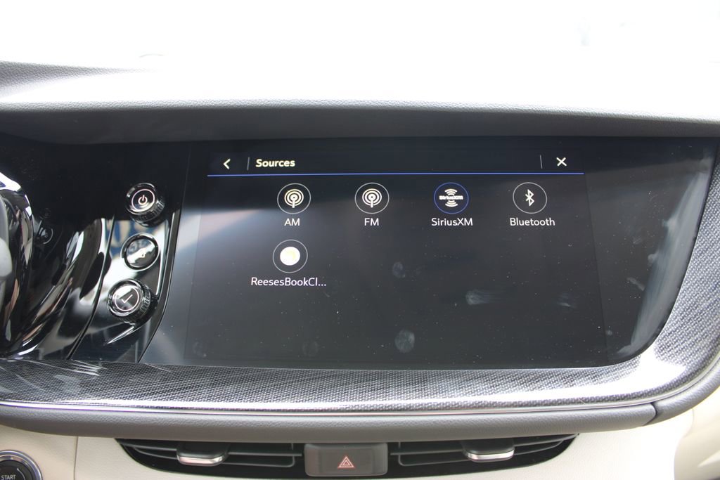 Used 2023 Buick Envision Essence w/ Technology Package I AWD/4WD image 47