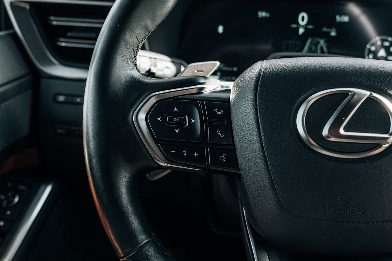 Used 2024 Lexus GX 550 w/ Cold Area Package AWD/4WD image 26