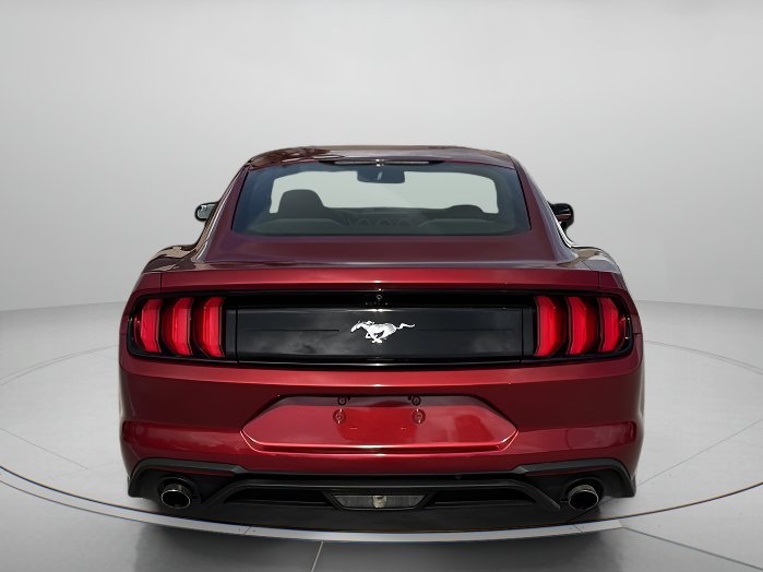 Used 2018 Ford Mustang Coupe RWD image 4