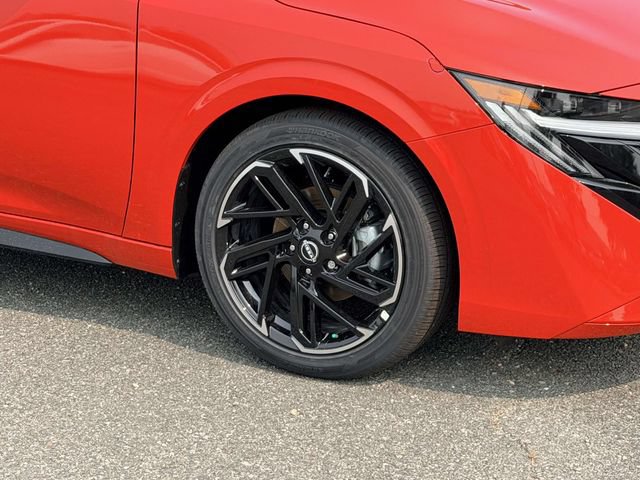 New 2026 Nissan Sentra SR w/ SR Premium Package FWD image 7