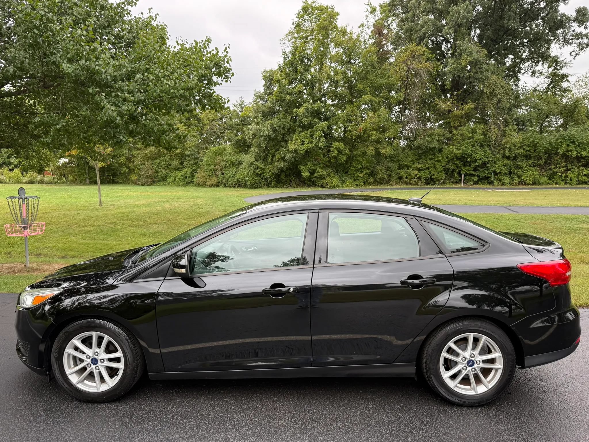 Used 2016 Ford Focus SE FWD image 15