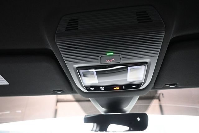 Used 2024 Volkswagen Atlas Cross Sport SE w/ Black Wheel Package FWD image 12