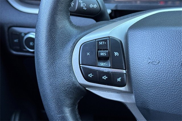 Used 2022 Ford Explorer XLT w/ Equipment Group 202A image 36