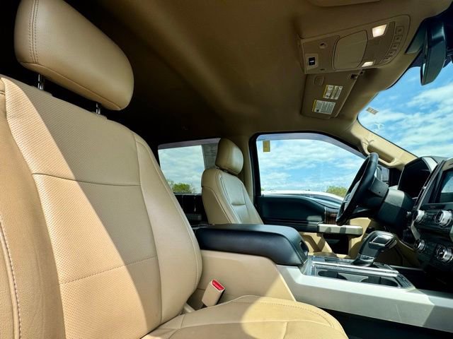 Used 2017 Ford F150 Lariat w/ Equipment Group 502A Luxury AWD/4WD image 12