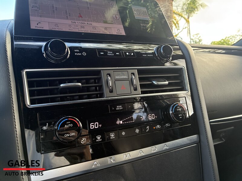 Used 2024 Nissan Armada SL w/ Midnight Edition Package AWD/4WD image 21