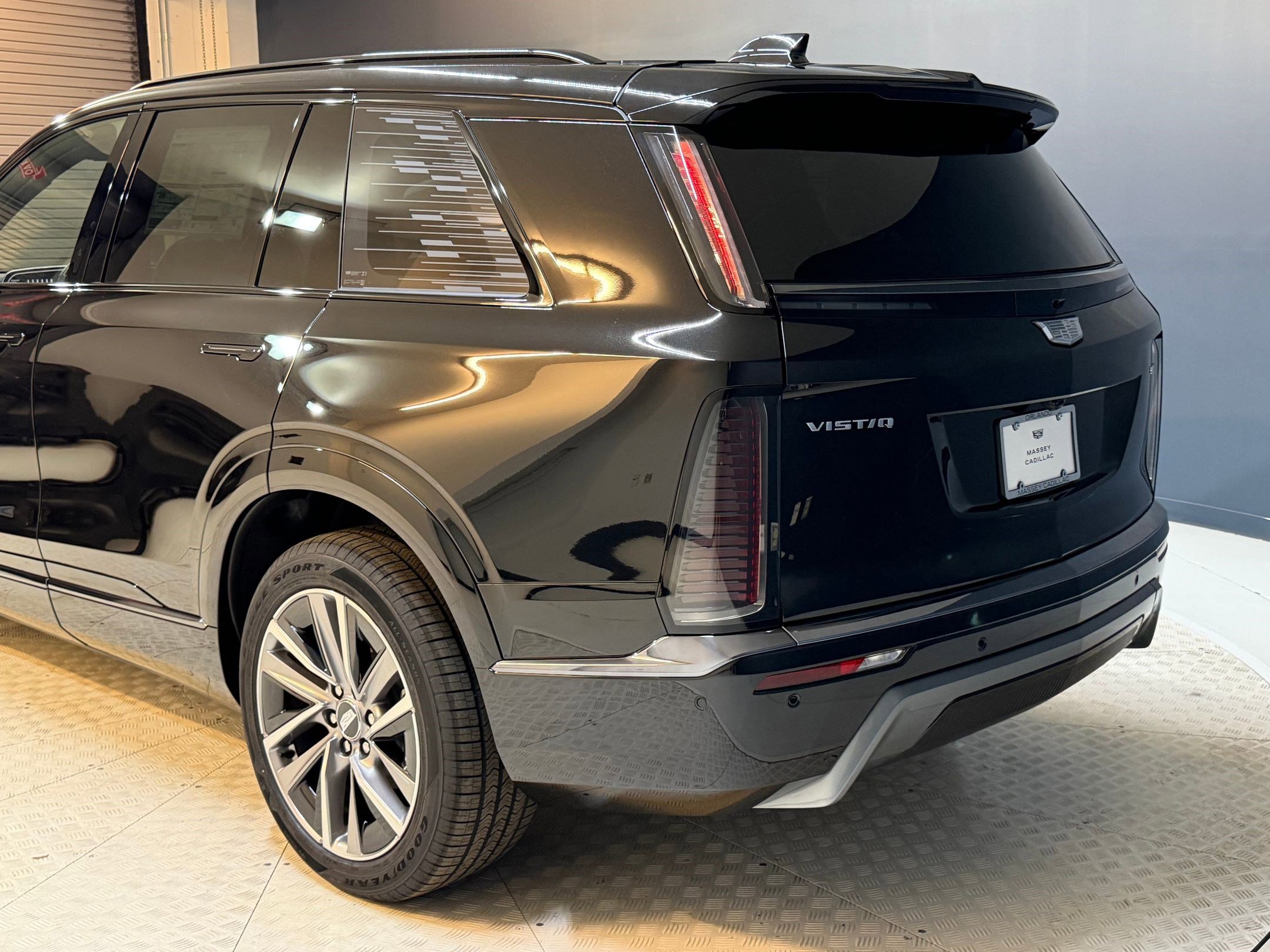 New 2026 Cadillac Vistiq Sport image 22
