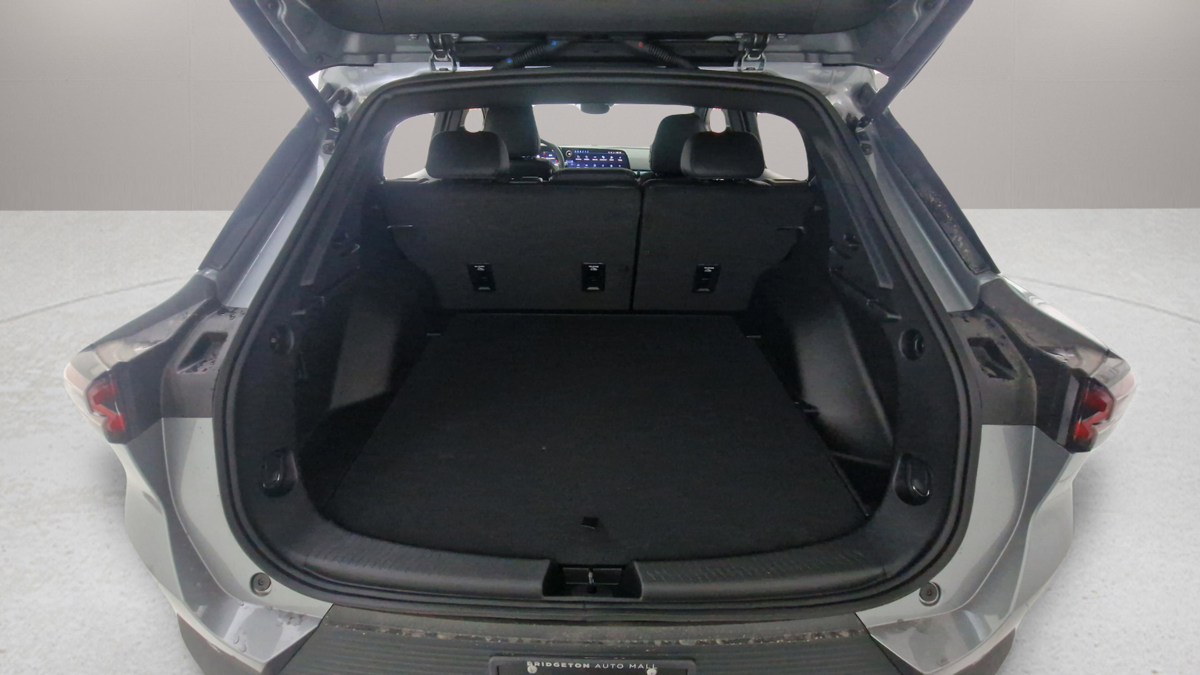 New 2026 Chevrolet Equinox EV LT image 25