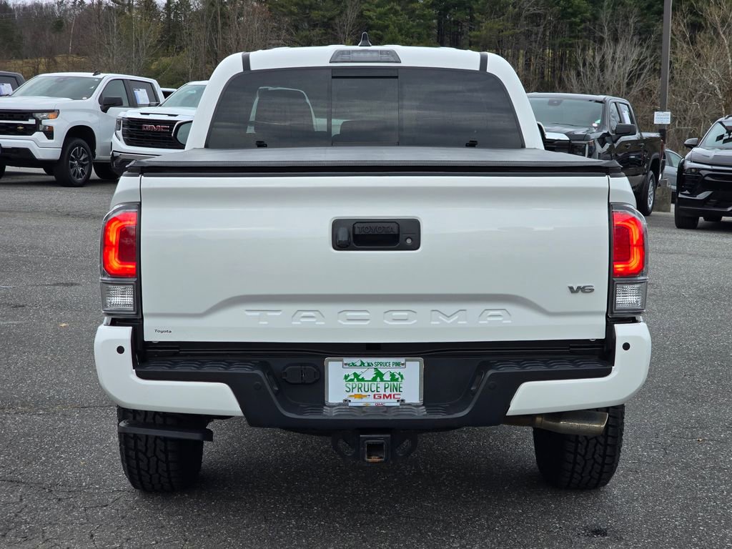 Used 2021 Toyota Tacoma TRD Off-Road w/ TRD Premium Off Road Package image 17