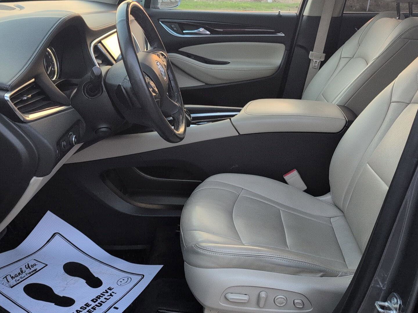 Used 2020 Buick Enclave Premium w/ Sun and Sites Package FWD image 22