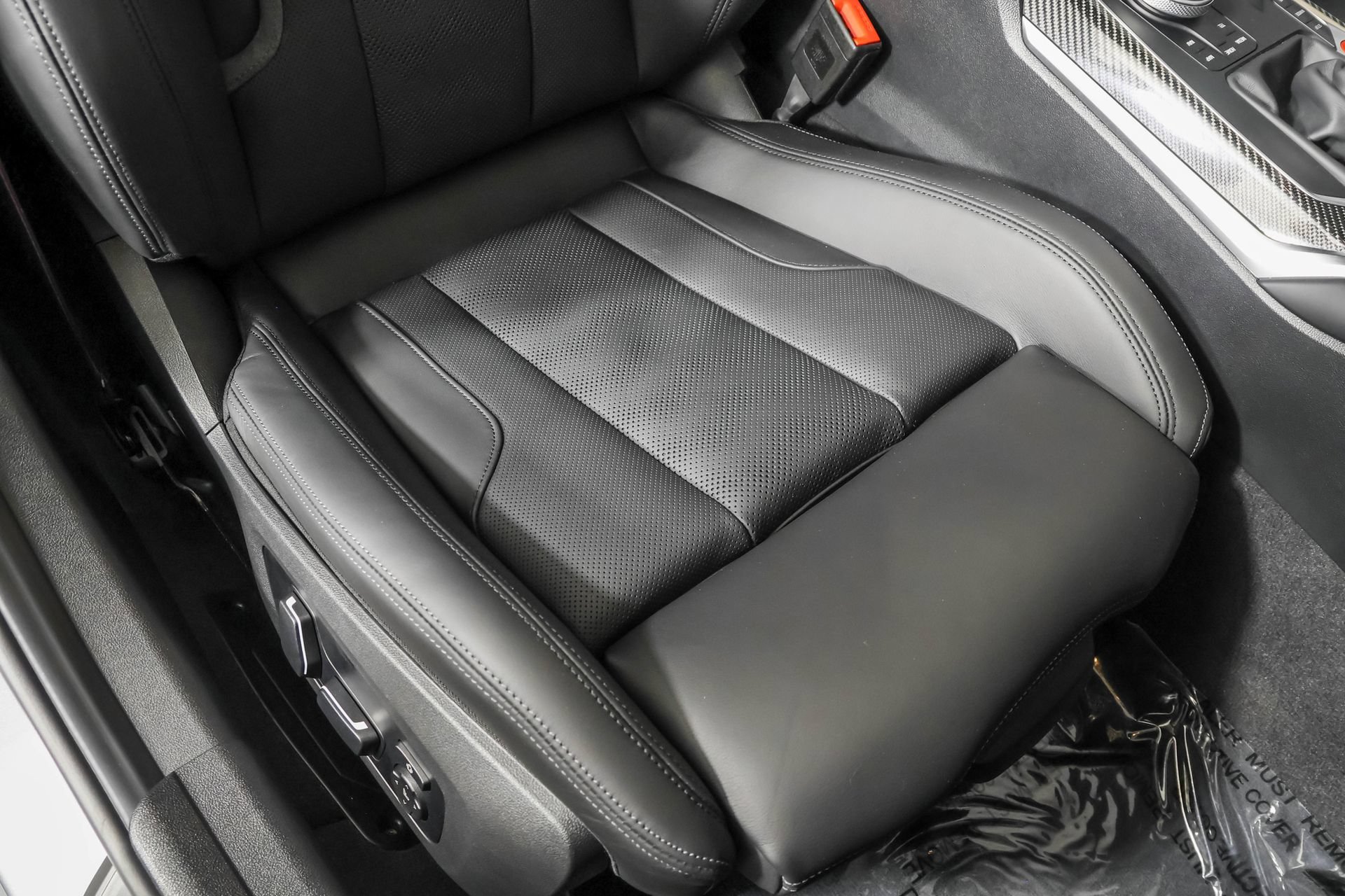 Used 2025 BMW M3 w/ Executive Package RWD image 48