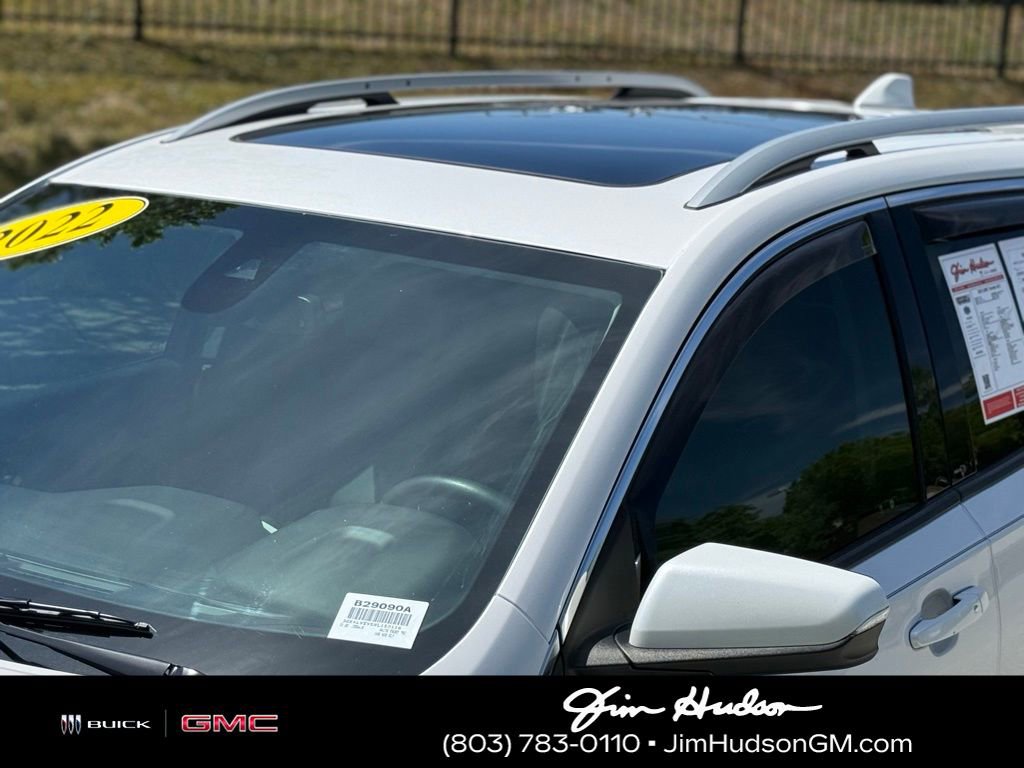 Used 2022 GMC Terrain SLT w/ LPO, Floor Liner Package image 11