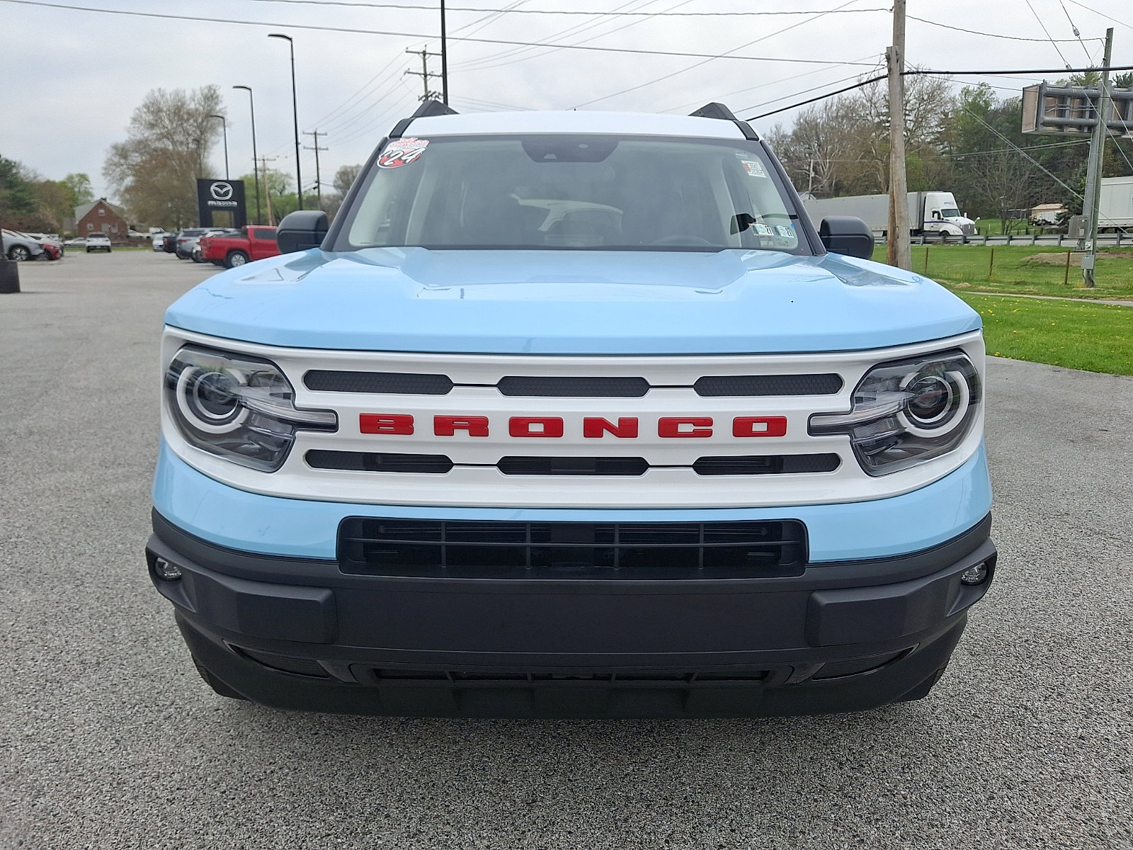 Used 2024 Ford Bronco Sport Heritage w/ Heritage Convenience Package image 2