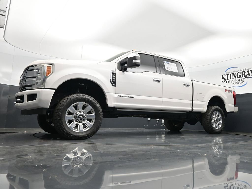 Used 2017 Ford F250 Platinum w/ Platinum Ultimate Package image 19