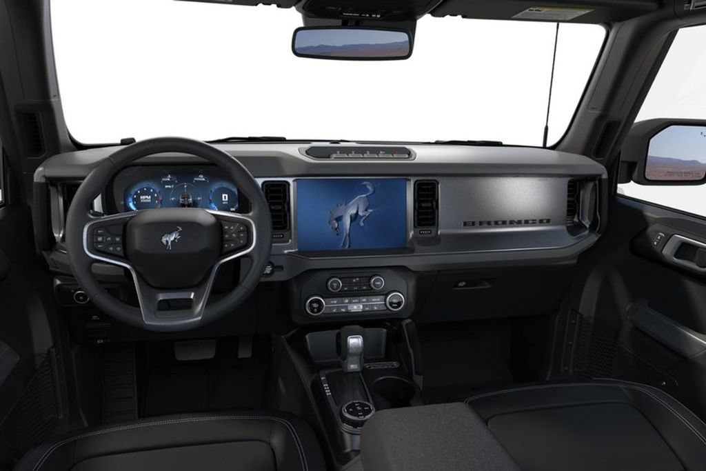 New 2025 Ford Bronco Outer Banks w/ Sasquatch Package AWD/4WD image 8