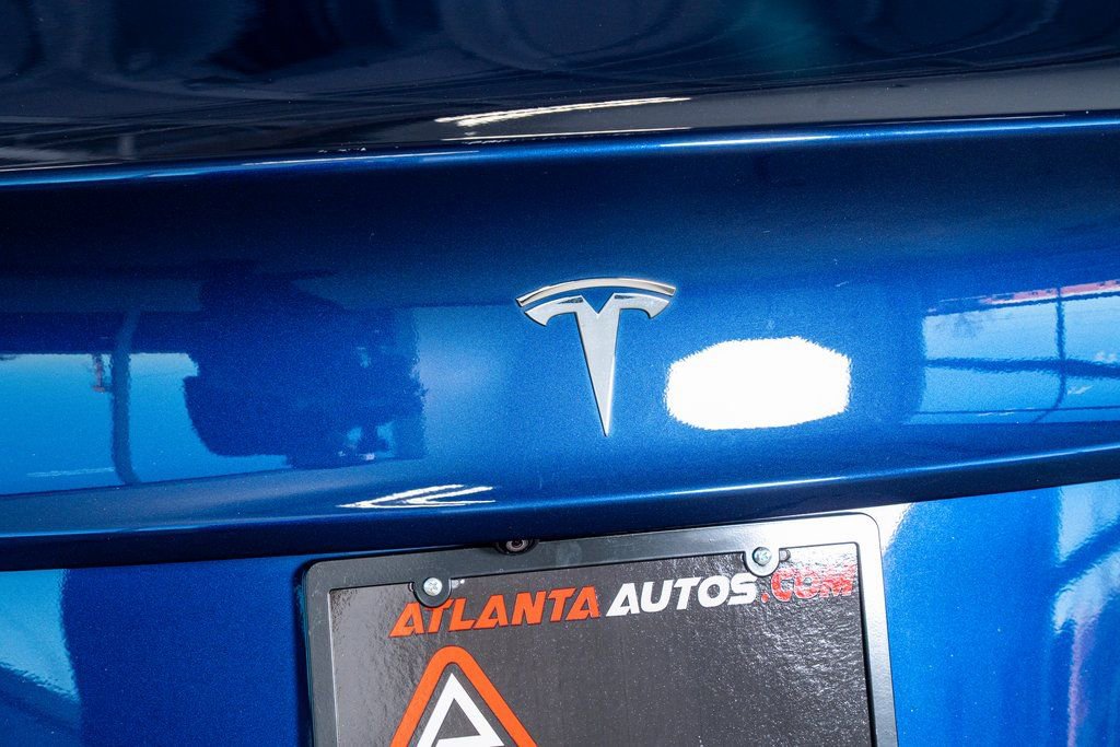 Used 2023 Tesla Model 3 Standard Range image 25
