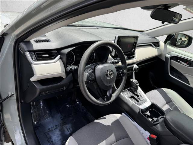 Certified 2019 Toyota RAV4 XLE w/ Convenience Package FWD image 11