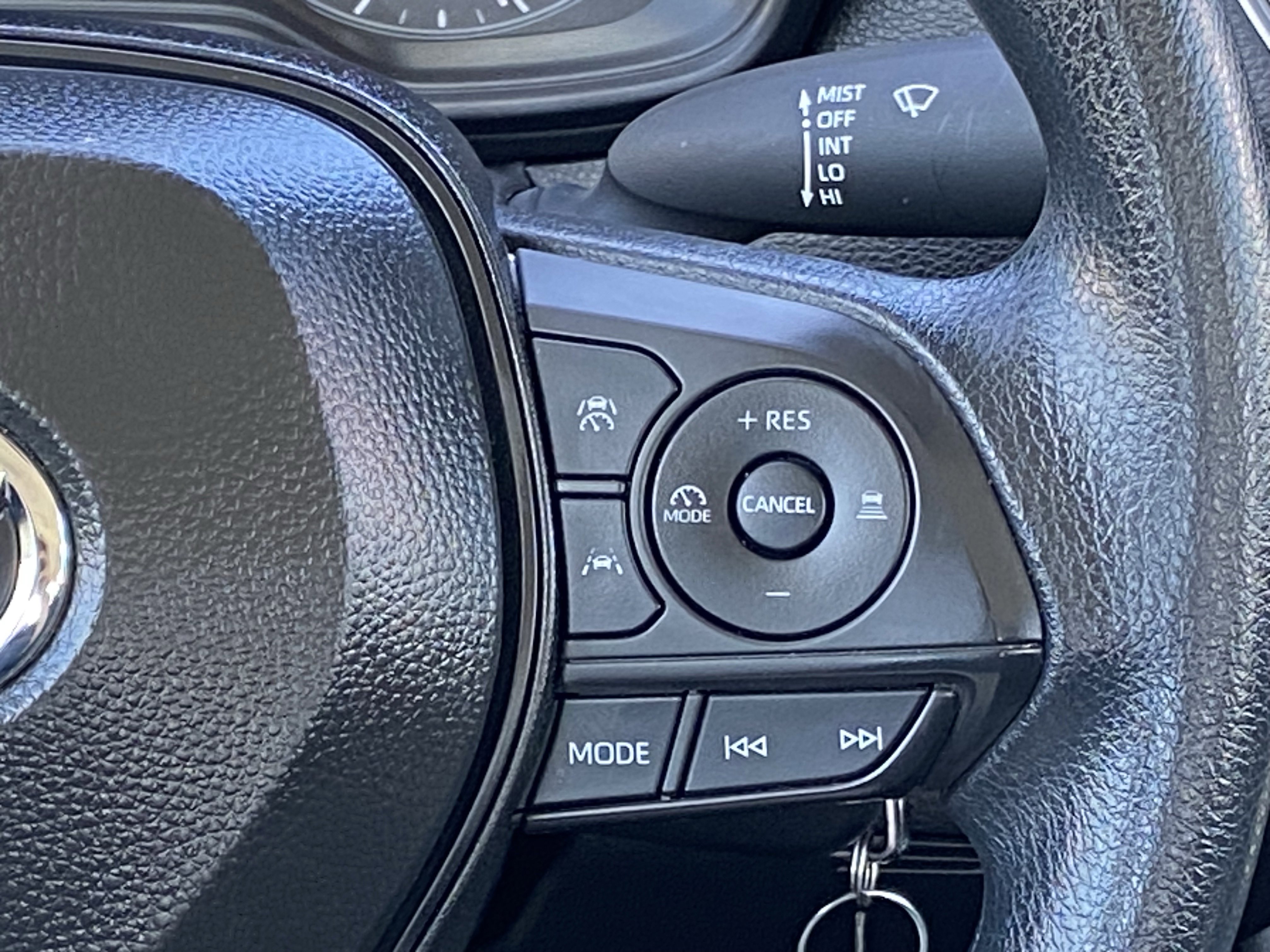 Certified 2025 Toyota Corolla LE image 18