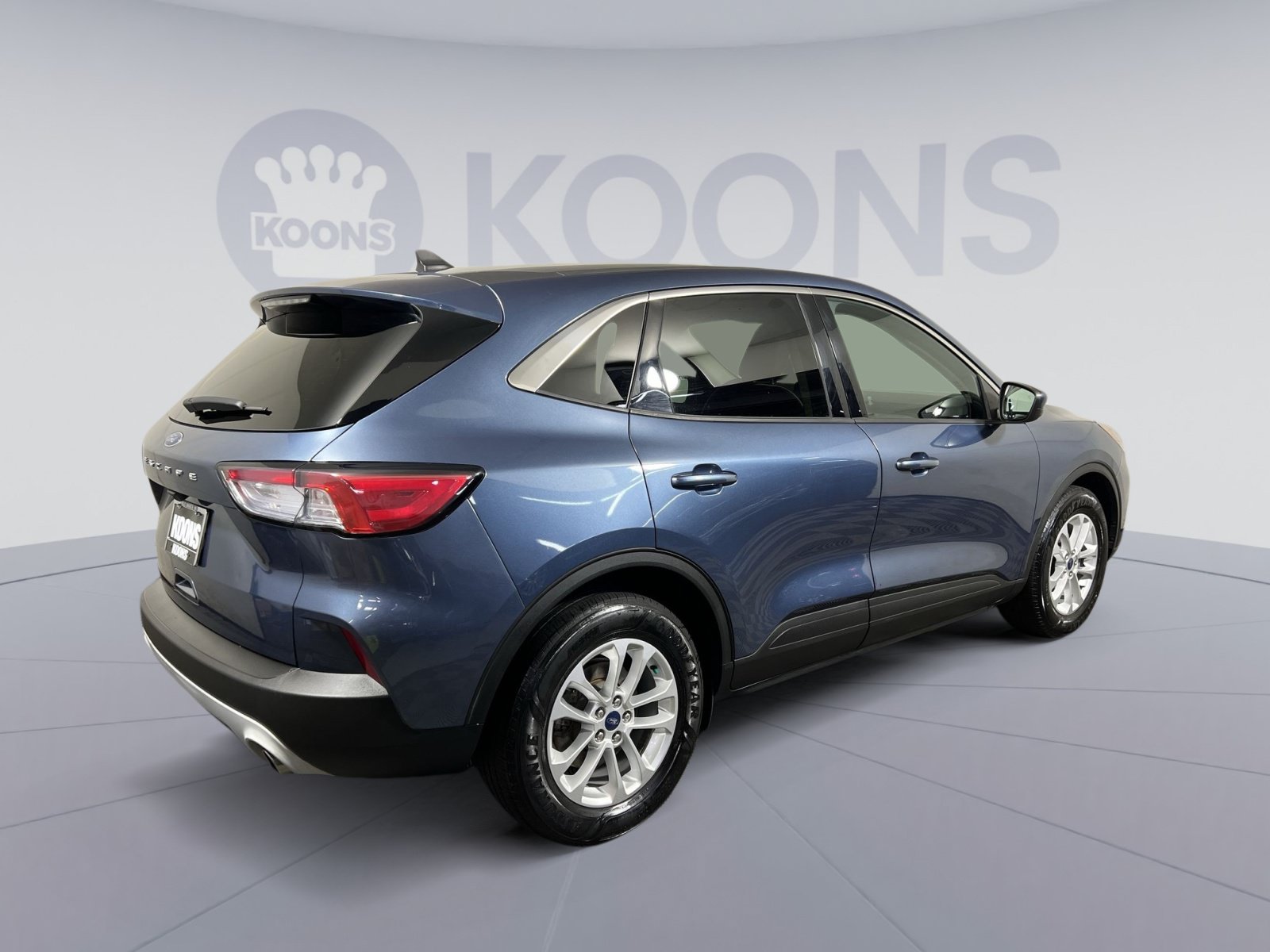 Used 2020 Ford Escape SE FWD image 11