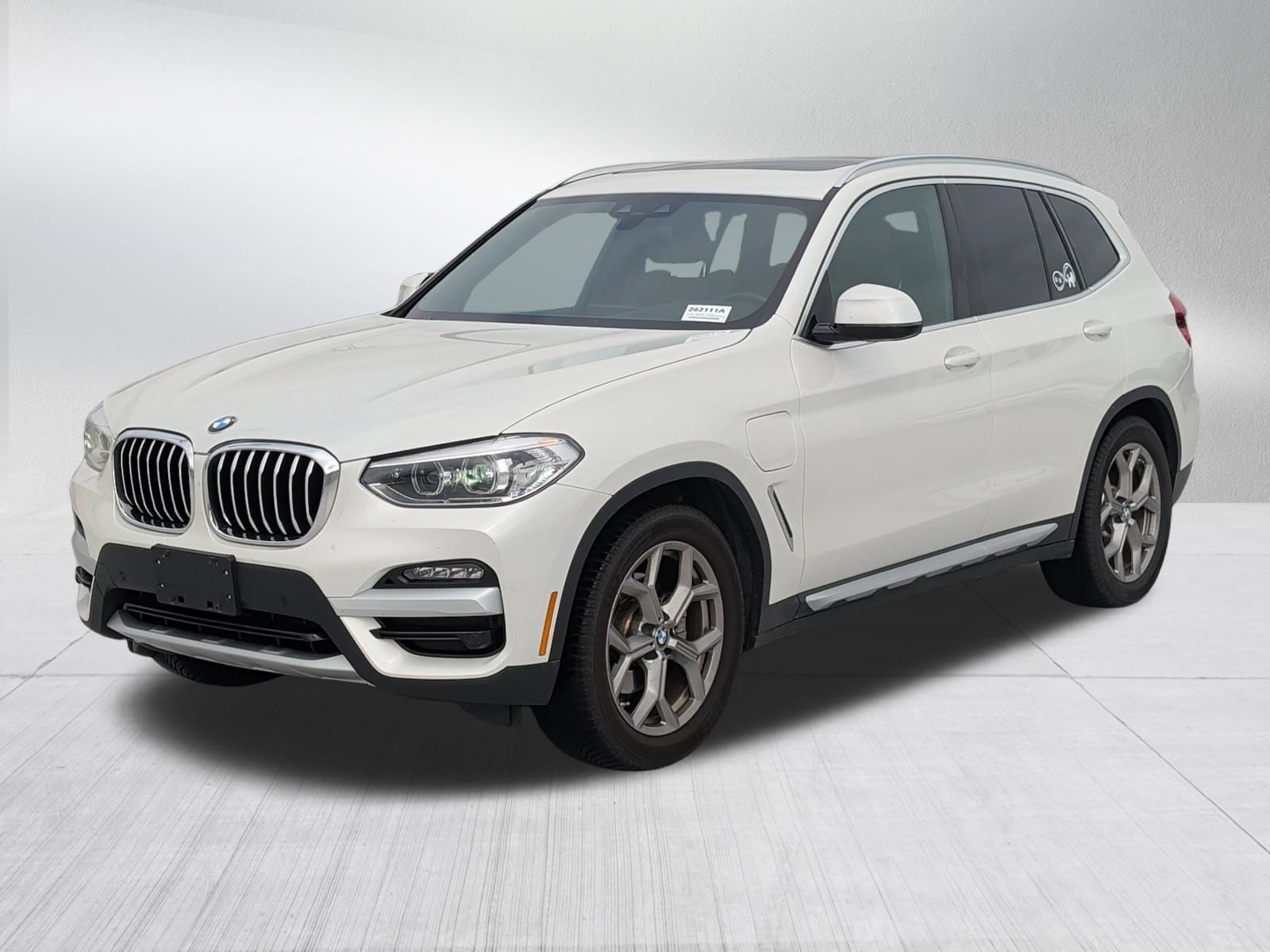 Used 2021 BMW X3 xDrive30e w/ Premium Package AWD/4WD image 3