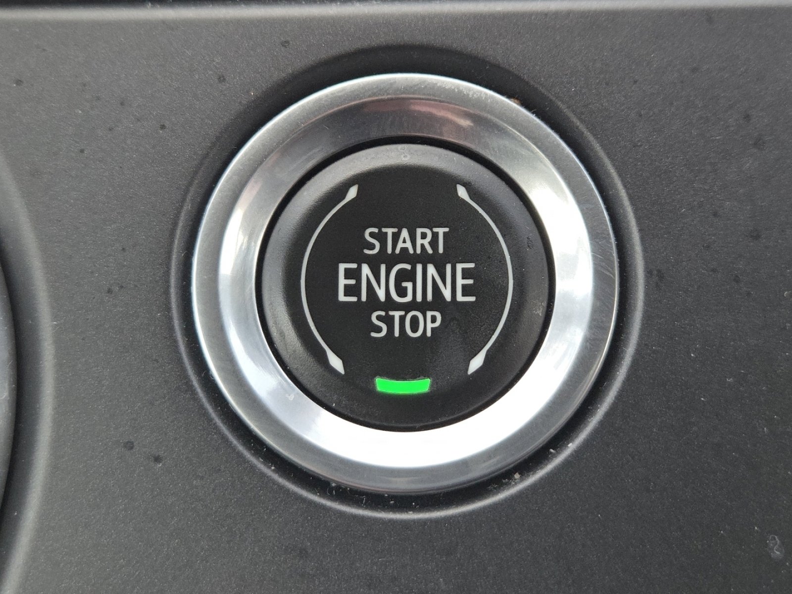 Used 2020 Chevrolet Blazer LT FWD image 33