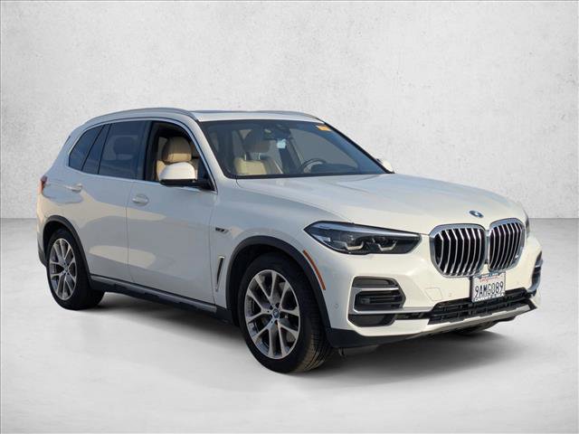 Used 2022 BMW X5 xDrive45e w/ Premium Package image 3