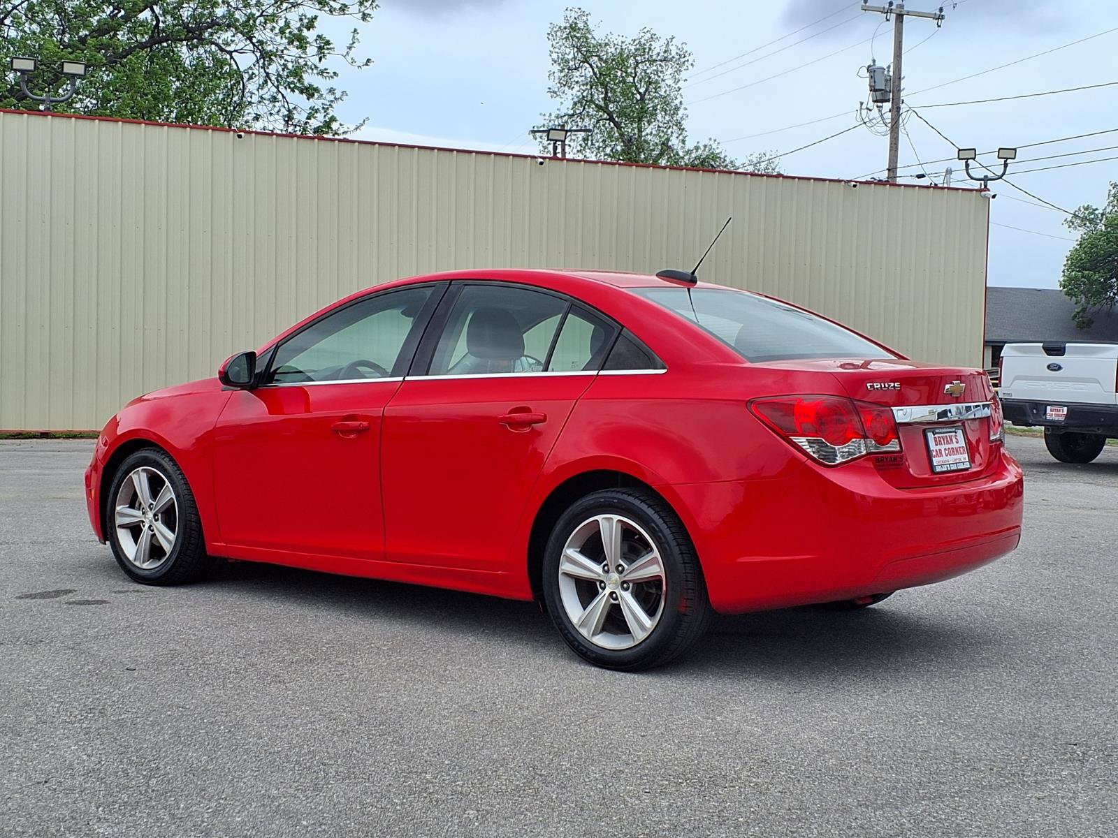 Used 2015 Chevrolet Cruze LT FWD image 18