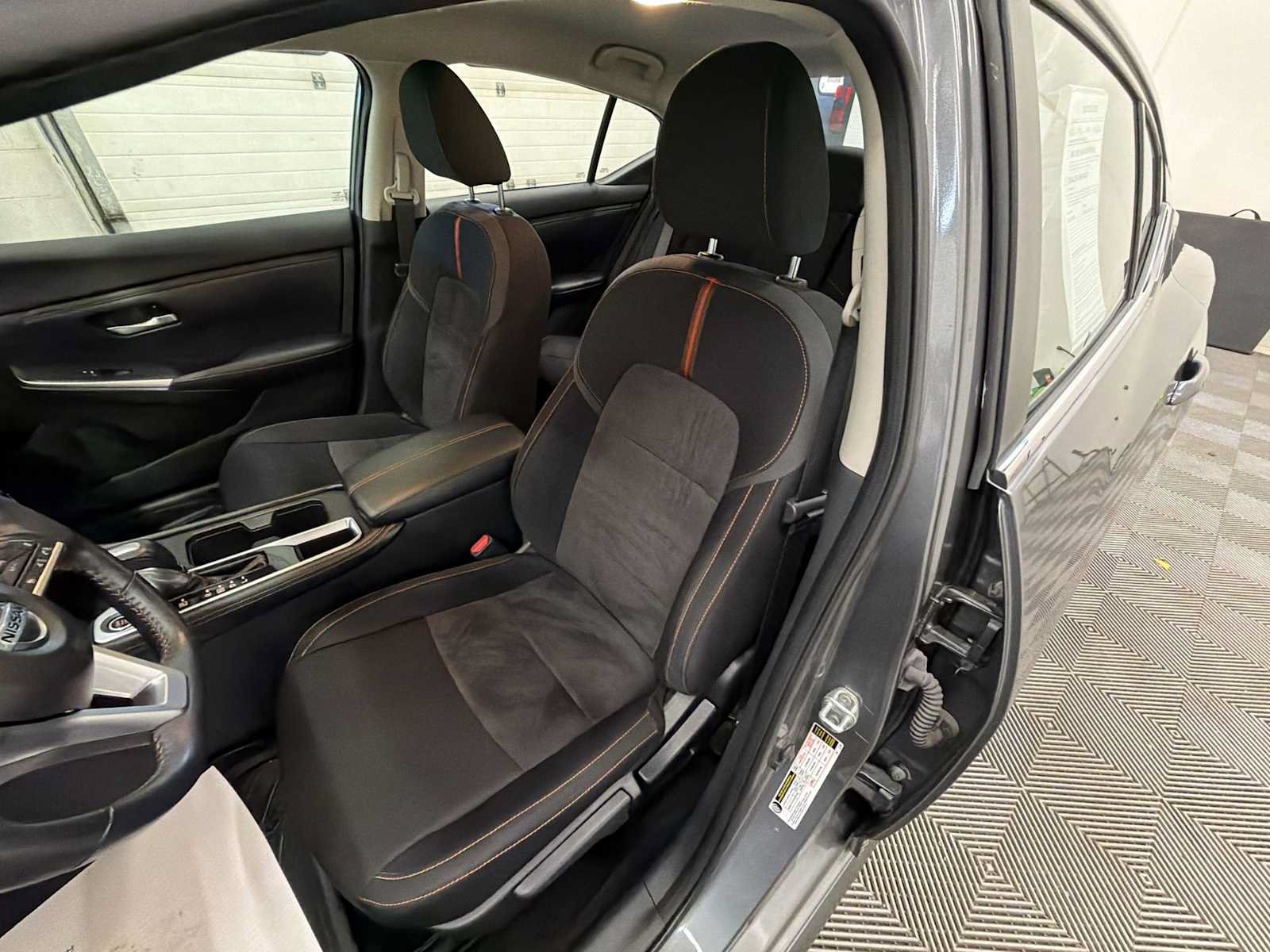 Used 2020 Nissan Sentra SR FWD image 13