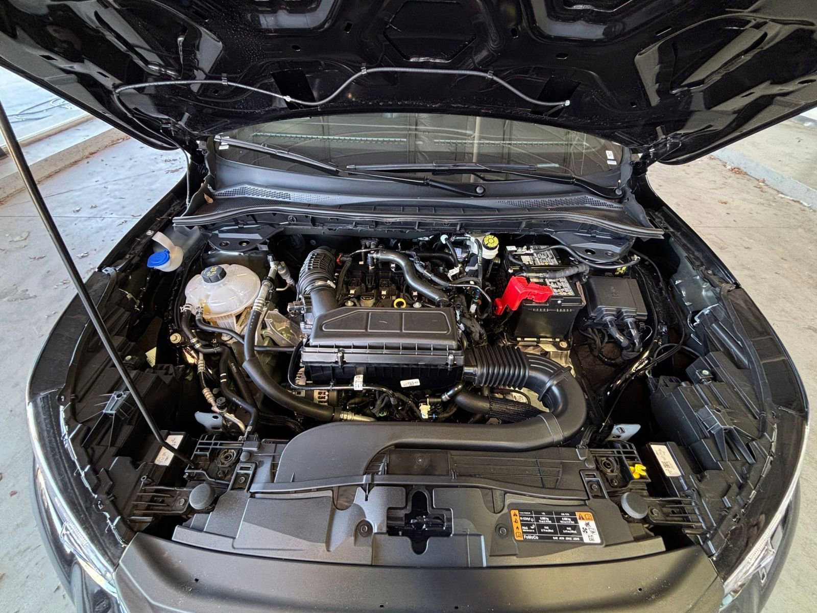 Used 2025 Ford Escape ST-Line image 37