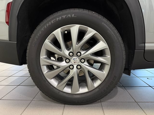 Used 2026 Buick Enclave Preferred FWD image 9