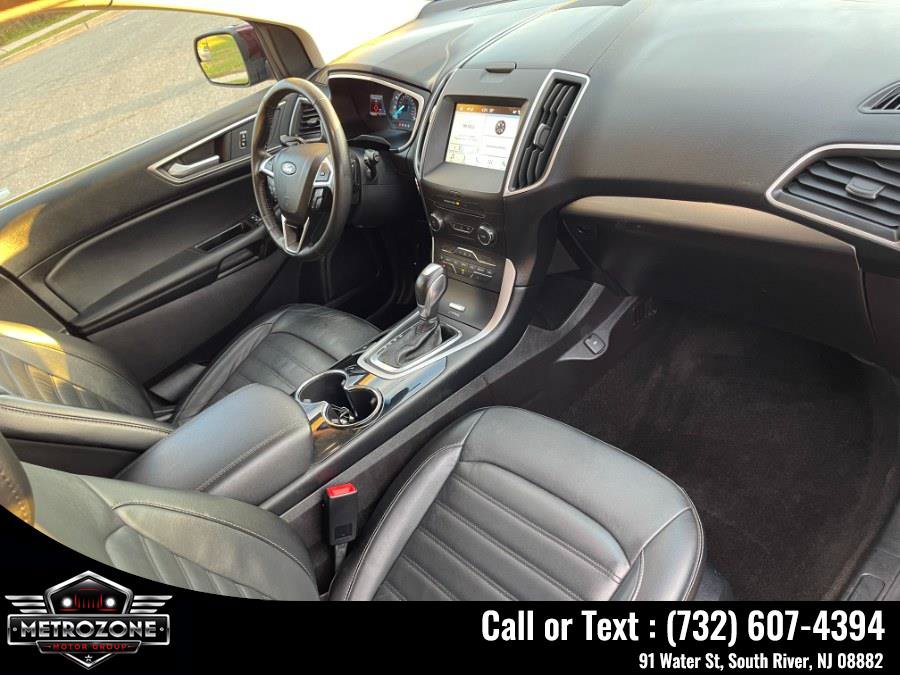 Used 2017 Ford Edge SEL w/ Equipment Group 201A AWD/4WD image 15