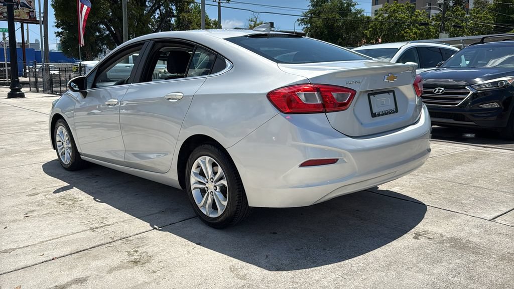 Used 2019 Chevrolet Cruze LT w/ LT Fleet Convenience Package FWD image 12
