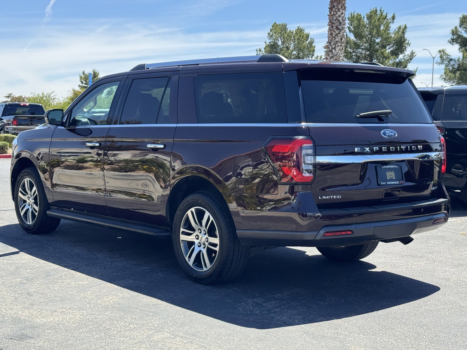Used 2024 Ford Expedition Max Limited RWD image 4