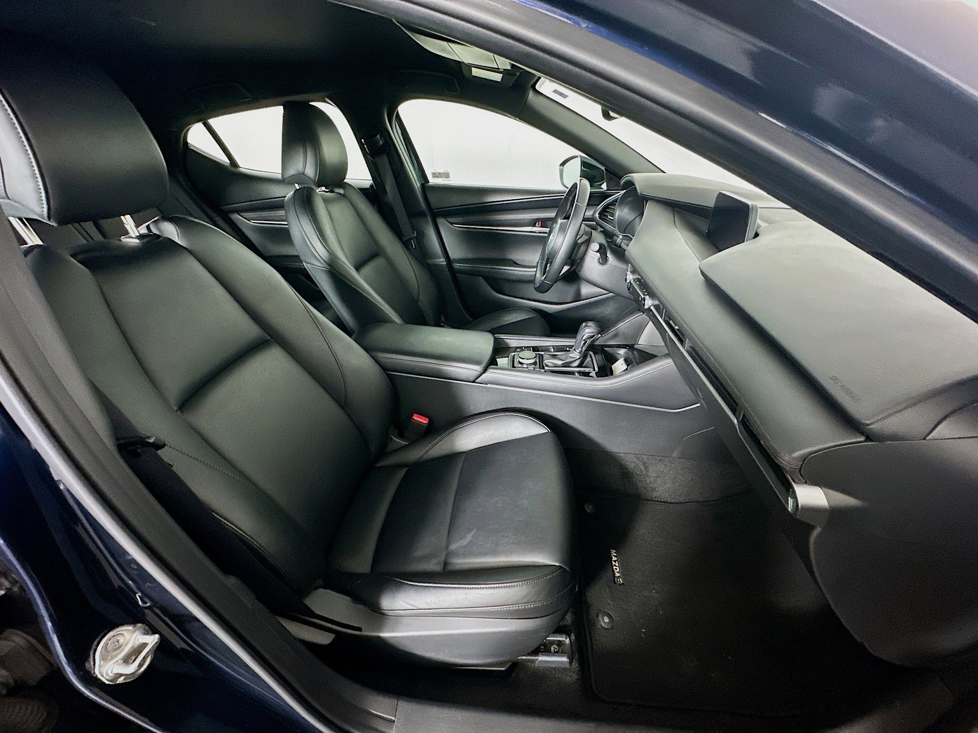 Used 2024 MAZDA MAZDA3 s image 31