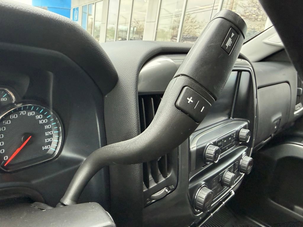 Used 2018 Chevrolet Silverado 1500 LT w/ LPO, Black Pack image 21