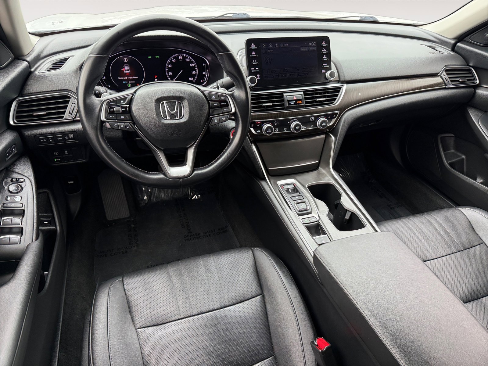 Used 2020 Honda Accord Touring image 15